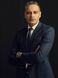 Sarah Johnson, Global Tech Solutions